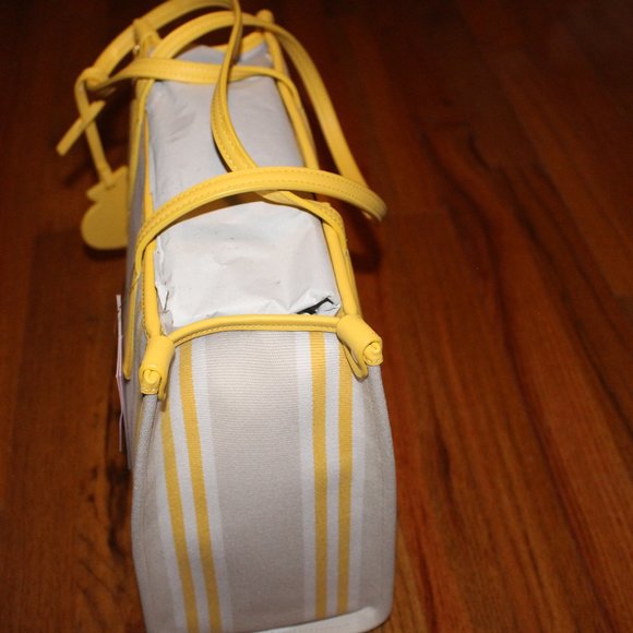 Kate Spade Market Tote - Picture 4 of 4